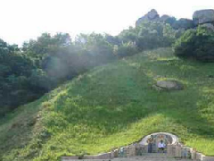 风水先生看墓地,墓地风水大全
